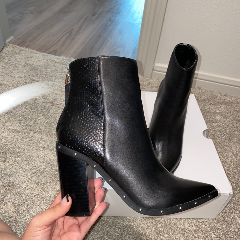 Aldo women’s heel boots